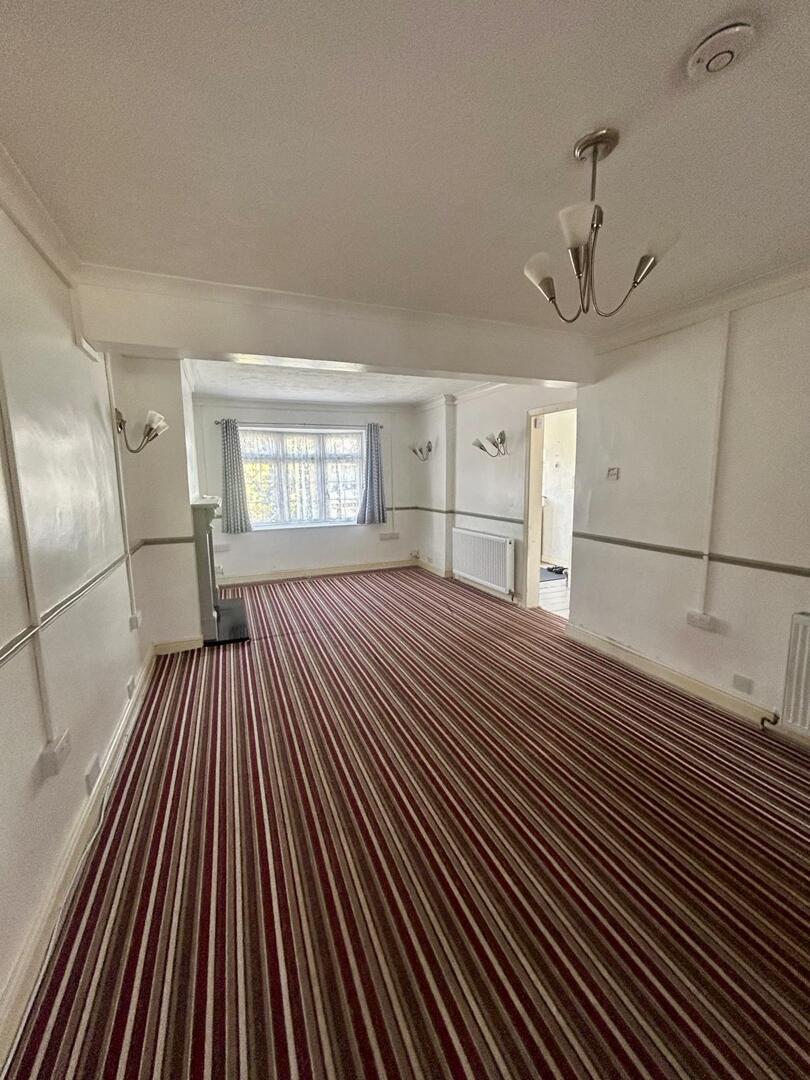 Adelphi Crescent, Hayes